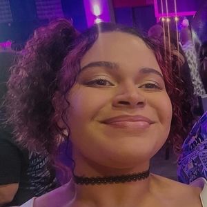 Meet your Posher, Aurora